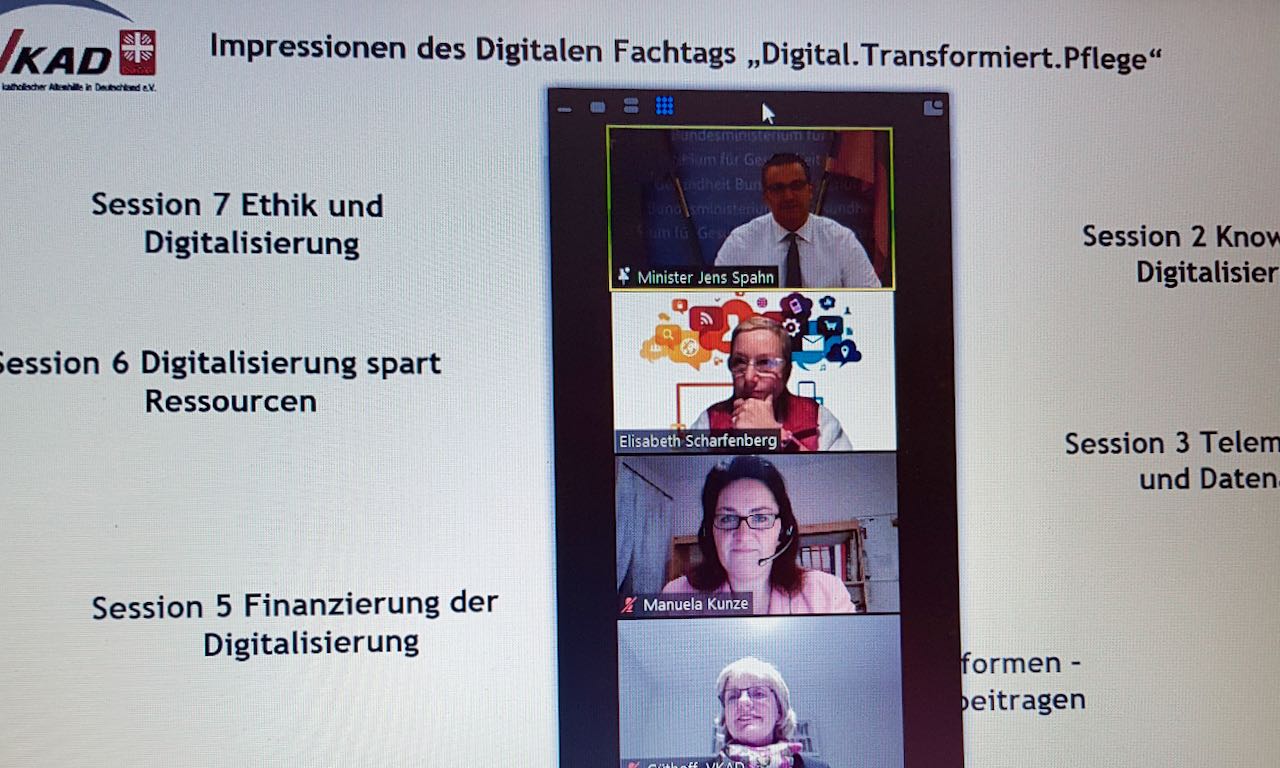 Über zahlreiche Themen rund um die Digitalisierung in der Pflege tauschten sich die Teilnehmenden beim VKAD-Fachtag aus. | Foto: Manuela Kunze