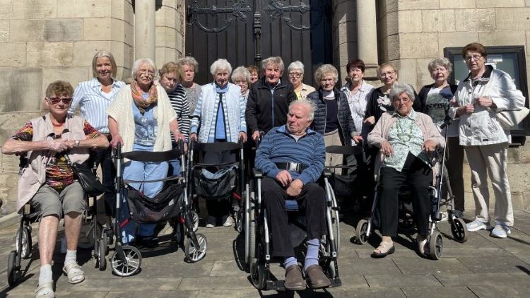 Die Caritas-Tagespflege Duderstadt unternahm einen Ausflug nach Westerode in die Kirche St. Johannes. | Foto: Caritas