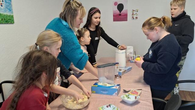 Kinder erobern den Quartierstreff Rhumeviertel!